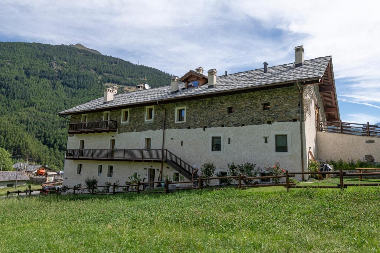 Maison Marcoz - Appartamenti Vacanze Étroubles Exterior foto