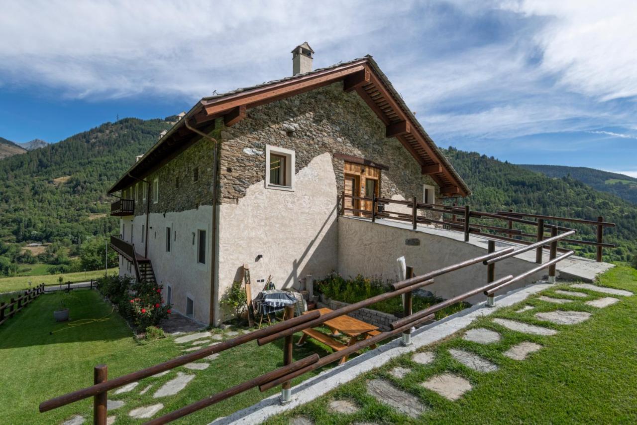 Maison Marcoz - Appartamenti Vacanze Étroubles Exterior foto