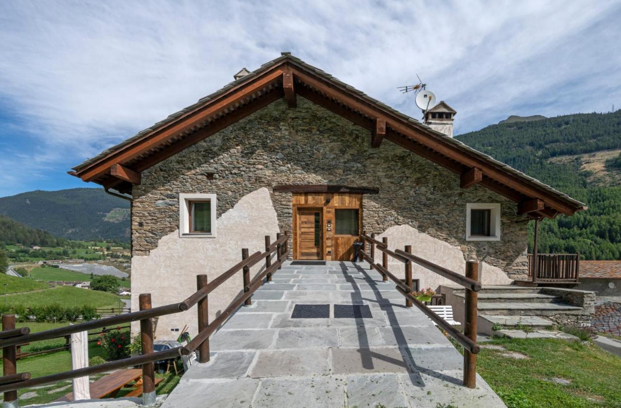 Maison Marcoz - Appartamenti Vacanze Étroubles Exterior foto